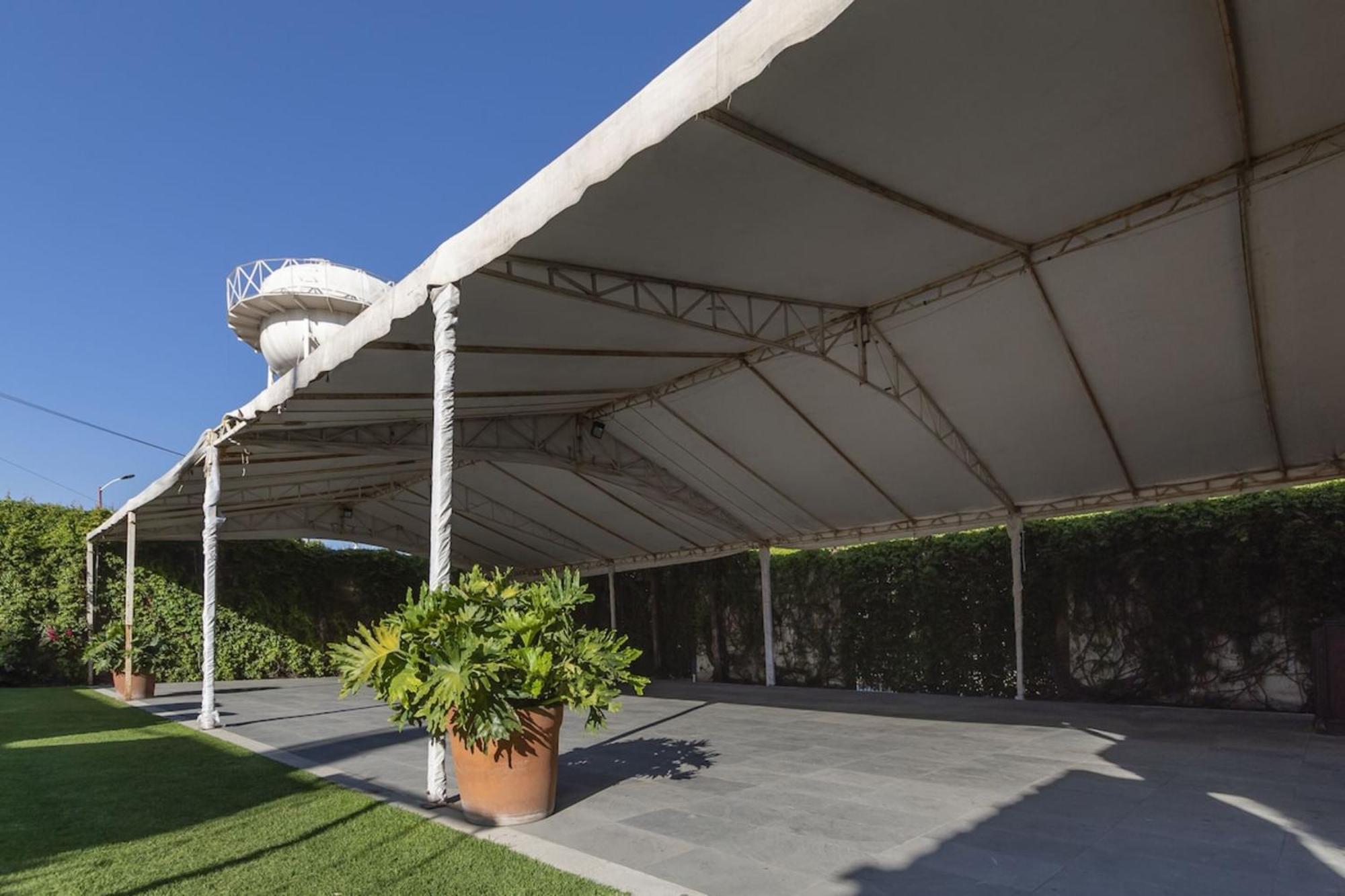 Capital O La Huerta Golf & Hotel Чолула Экстерьер фото